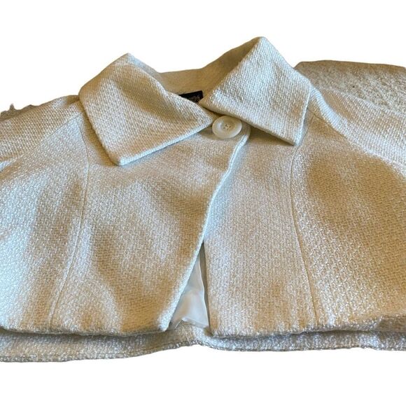 EUC Cropped THX 3/4 Sleeve Blazer - Picture 5 of 10